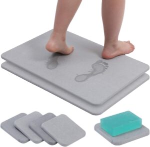 bath mat makes cleanup in your bathroom easy peasy